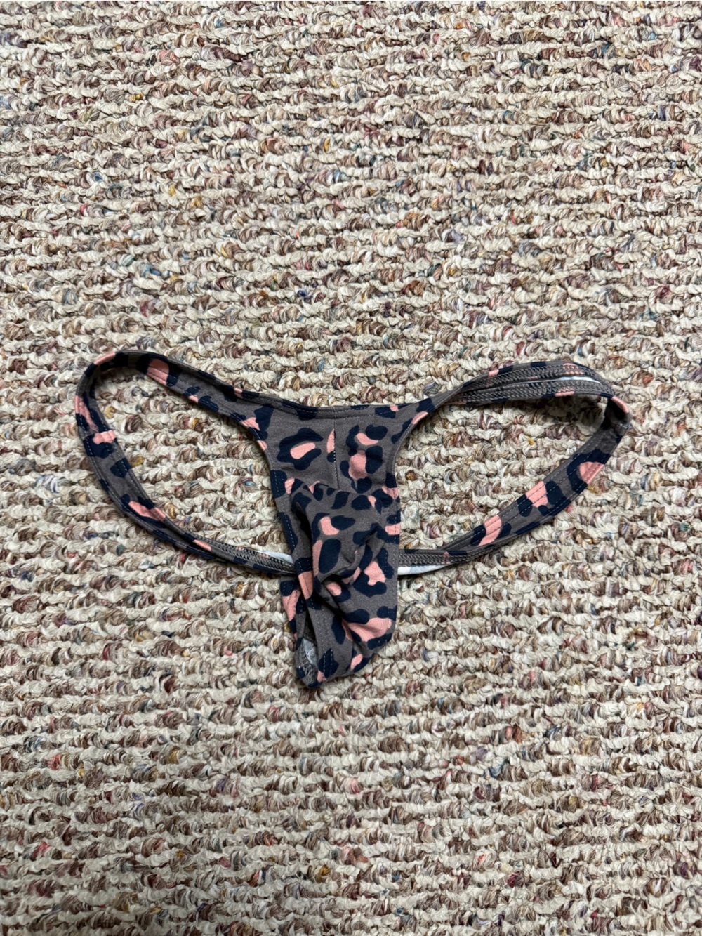 Small Men’s Thong